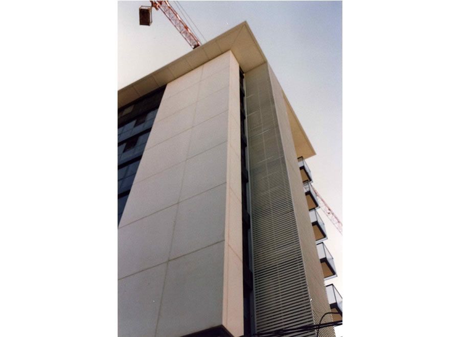 edificio-98-la-clota-13